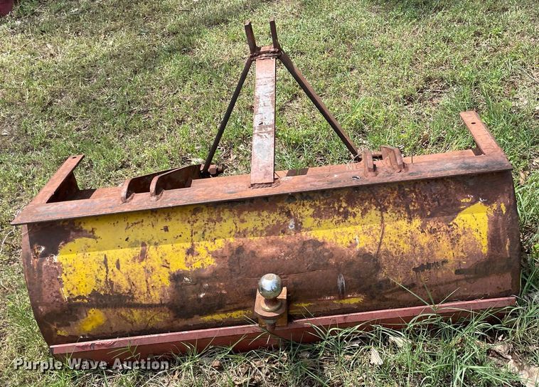 image for item ME9867 Bolens Iseki G152  tractor