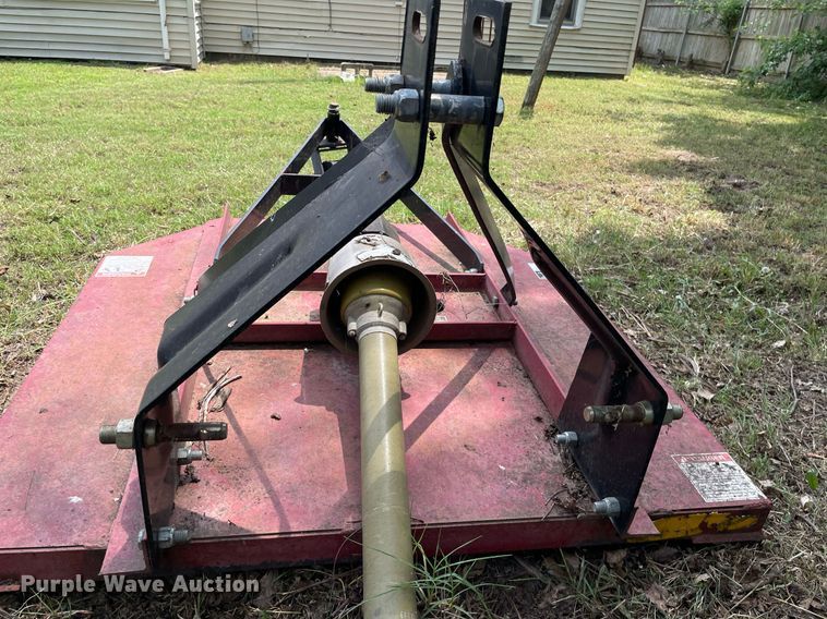 image for item ME9867 Bolens Iseki G152  tractor