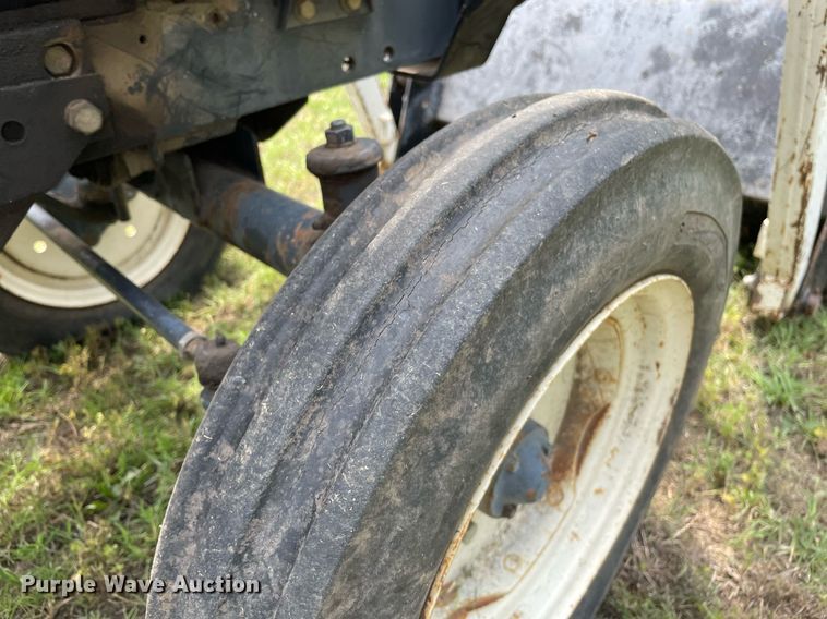 image for item ME9867 Bolens Iseki G152  tractor