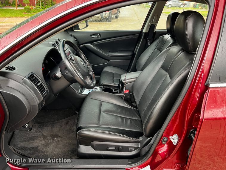 image for item MF9915 2010 Nissan Altima 2.5SL