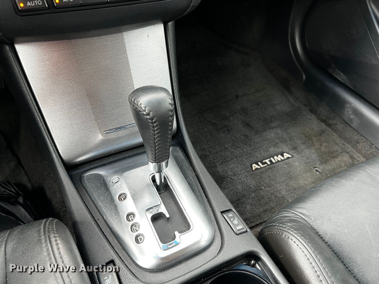 image for item MF9915 2010 Nissan Altima 2.5SL