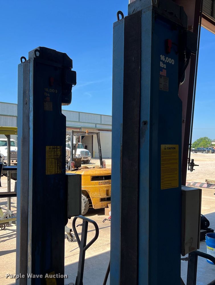 image for item MG9027 2006 Sefac 1200M72  four post automotive lift