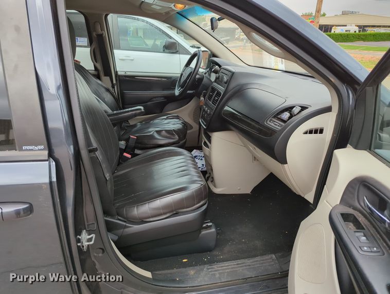 image for item MO9014 2013 Dodge Grand Caravan  van