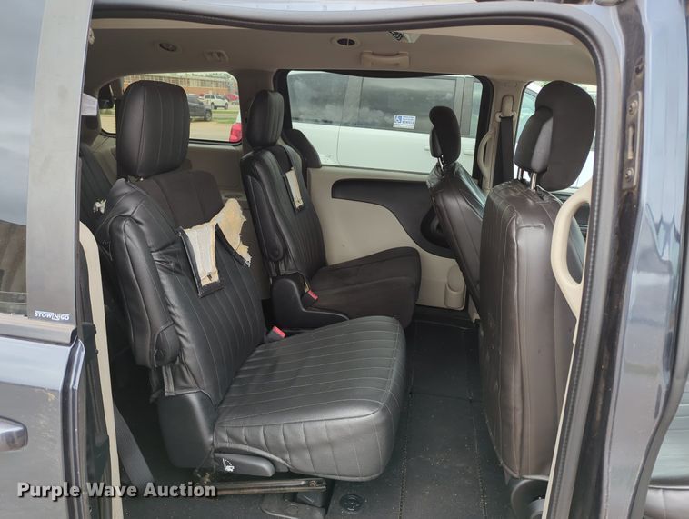 image for item MO9014 2013 Dodge Grand Caravan  van