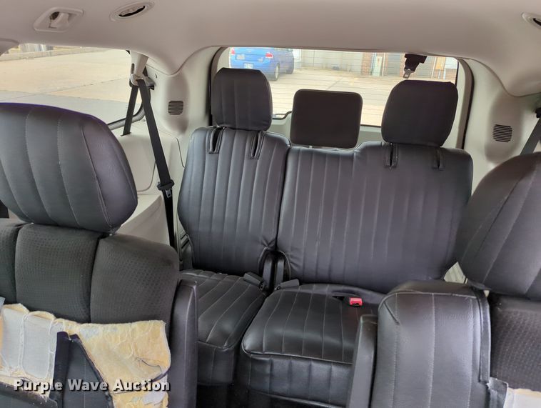 image for item MO9014 2013 Dodge Grand Caravan  van