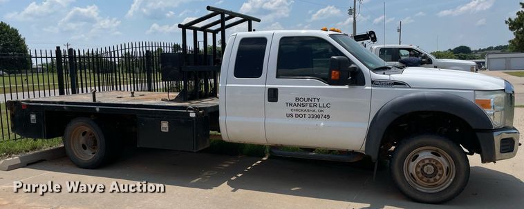 image for item MR9101 2012 Ford F550 Super Duty  SuperCab winch truck