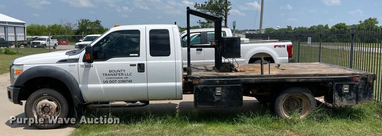 image for item MR9101 2012 Ford F550 Super Duty  SuperCab winch truck