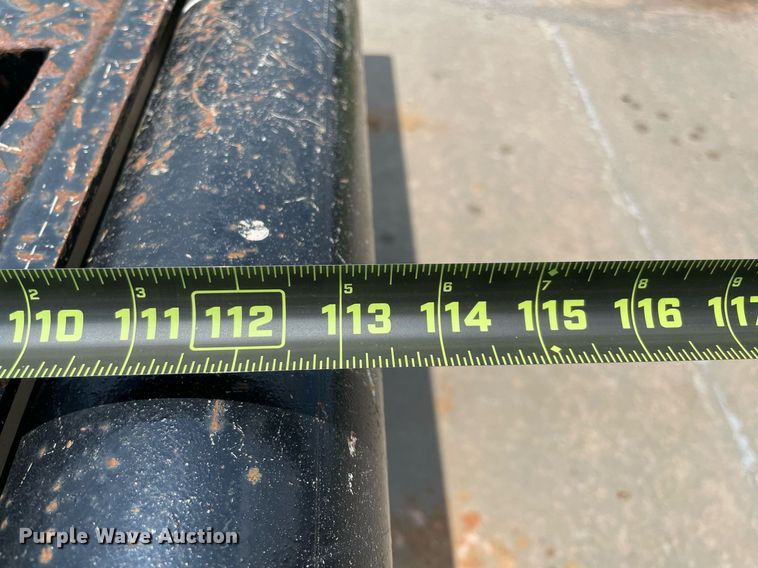 image for item MR9106 2011 Ford F550 Super Duty  Crew Cab flatbed truck