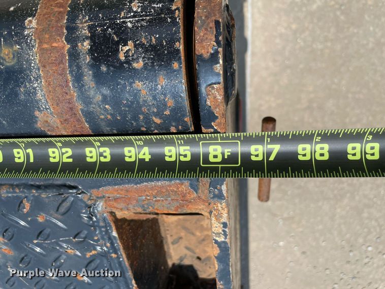 image for item MR9106 2011 Ford F550 Super Duty  Crew Cab flatbed truck