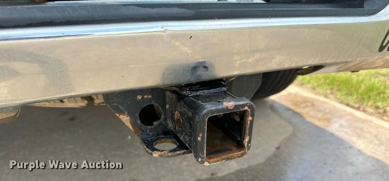 image for item MR9108 2019 Chevrolet Silverado 1500  Double Cab pickup truck