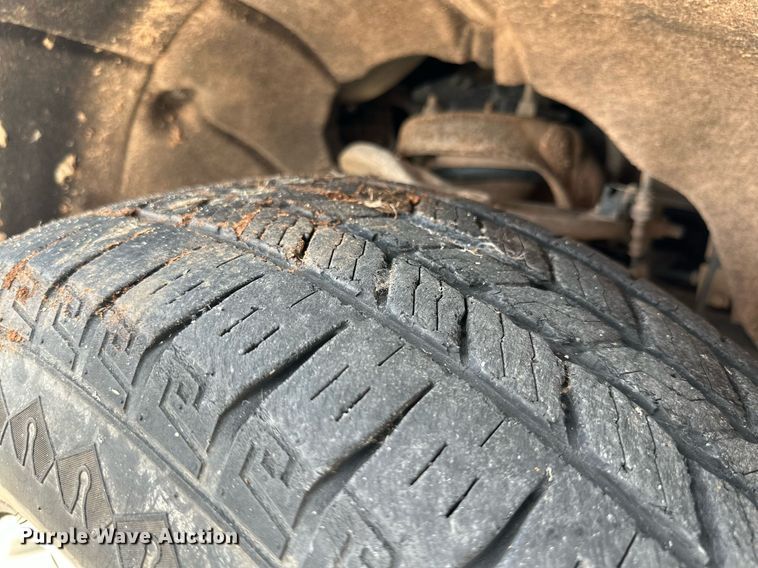 image for item MR9108 2019 Chevrolet Silverado 1500  Double Cab pickup truck