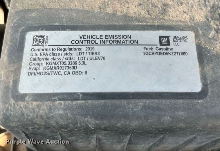 image for item MR9108 2019 Chevrolet Silverado 1500  Double Cab pickup truck