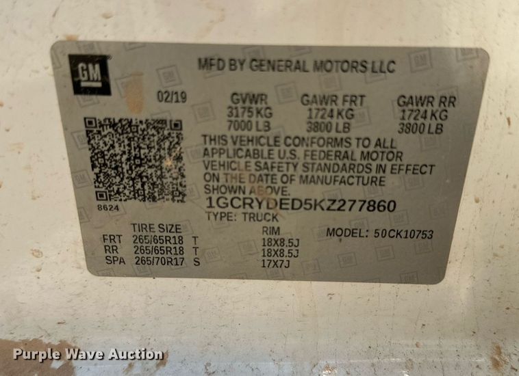 image for item MR9108 2019 Chevrolet Silverado 1500  Double Cab pickup truck