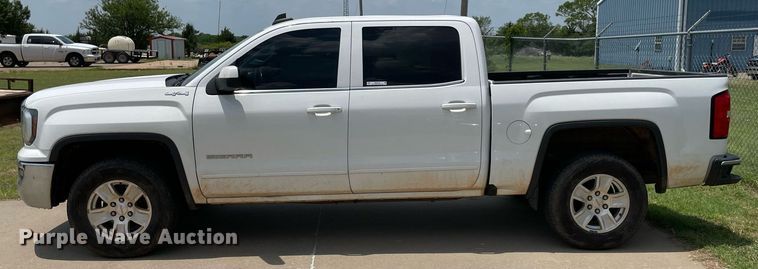 image for item MR9109 2016 GMC Sierra 1500  Crew Cab pickup truck