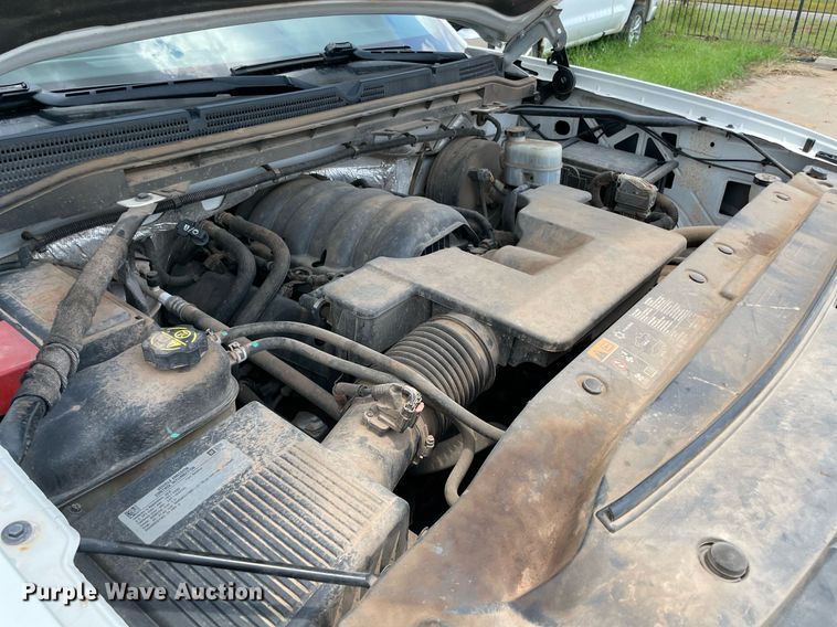 image for item MR9109 2016 GMC Sierra 1500  Crew Cab pickup truck