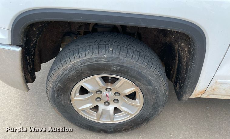 image for item MR9109 2016 GMC Sierra 1500  Crew Cab pickup truck