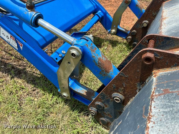 image for item MR9110 New Holland TC48DA  tractor