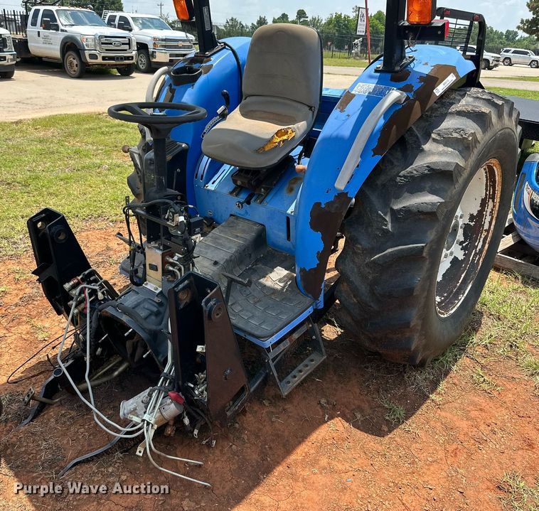 image for item MR9110 New Holland TC48DA  tractor