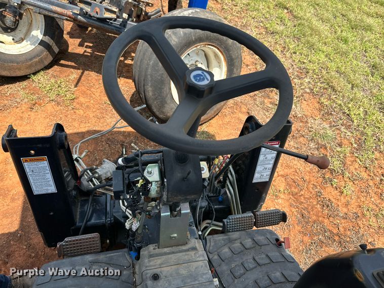 image for item MR9110 New Holland TC48DA  tractor