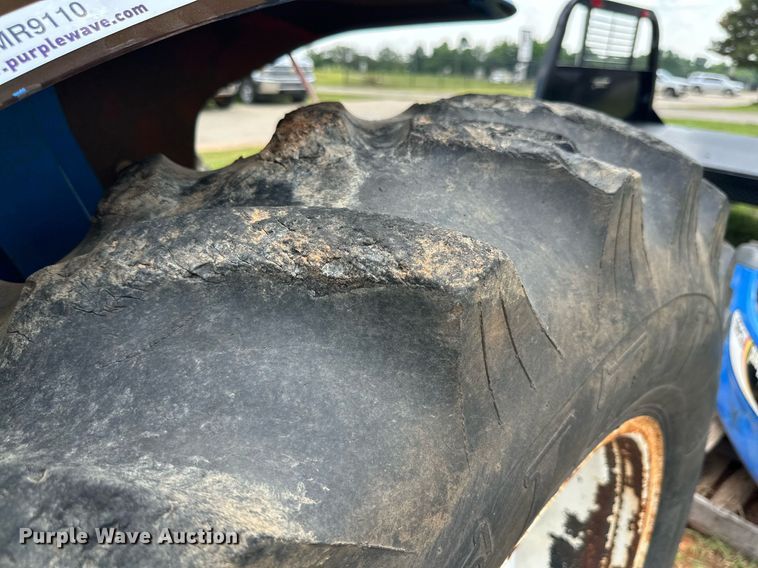 image for item MR9110 New Holland TC48DA  tractor