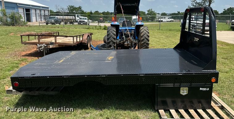 image for item MR9111 Cadet  flatbed