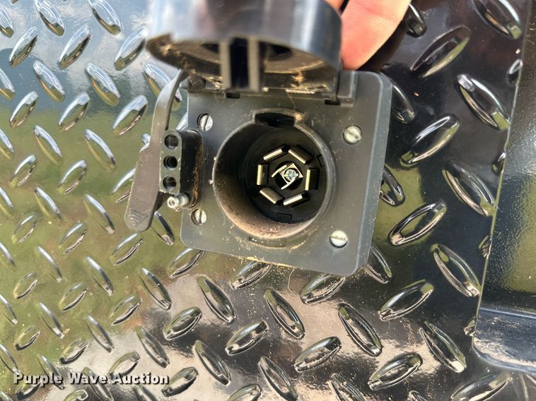 image for item MR9111 Cadet  flatbed