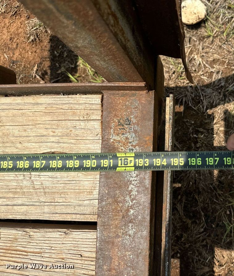 image for item MR9112 2006 Master  utility trailer