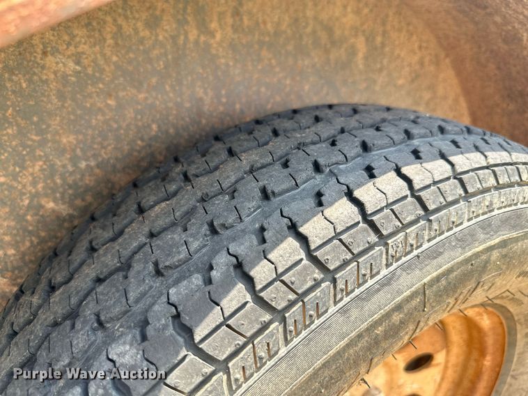 image for item MR9112 2006 Master  utility trailer