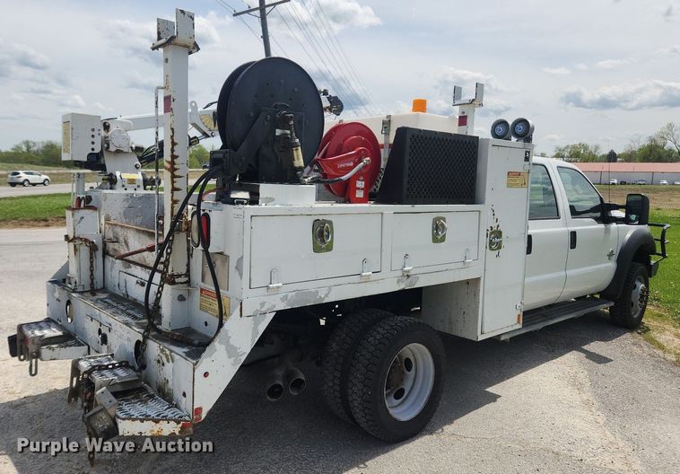 image for item MW9728 2012 Ford F550 Super Duty XL  Crew Cab utility / service truck