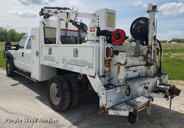 image for item MW9728 2012 Ford F550 Super Duty XL  Crew Cab utility / service truck