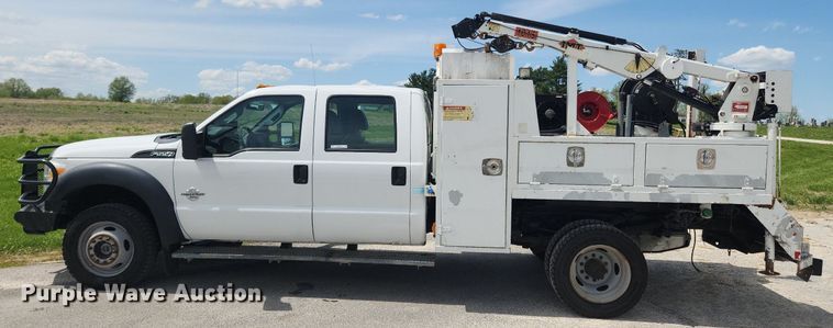 image for item MW9728 2012 Ford F550 Super Duty XL  Crew Cab utility / service truck
