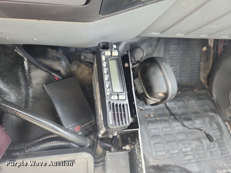 image for item MW9728 2012 Ford F550 Super Duty XL  Crew Cab utility / service truck