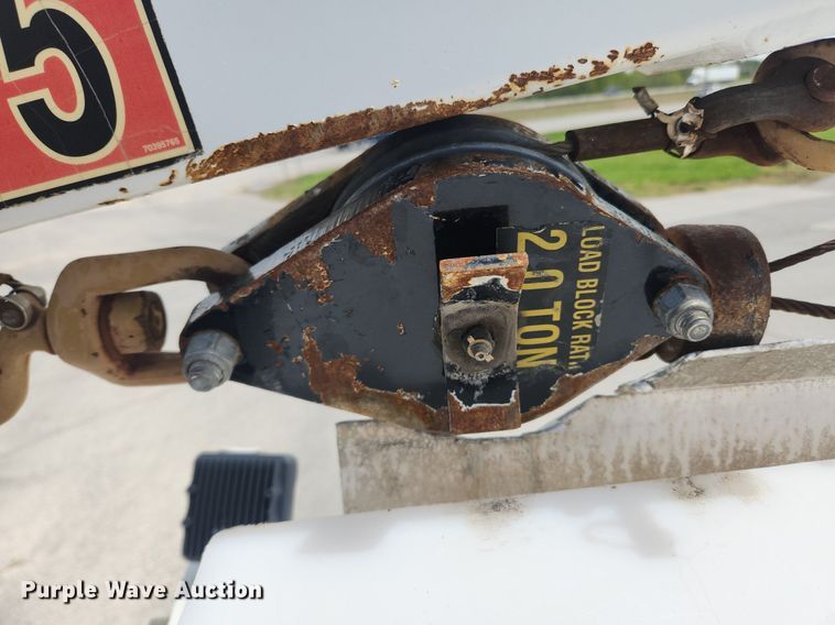 image for item MW9728 2012 Ford F550 Super Duty XL  Crew Cab utility / service truck