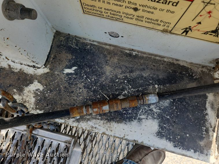 image for item MW9728 2012 Ford F550 Super Duty XL  Crew Cab utility / service truck