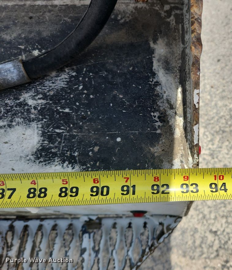 image for item MW9728 2012 Ford F550 Super Duty XL  Crew Cab utility / service truck