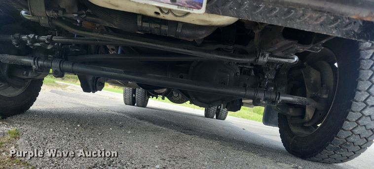 image for item MW9728 2012 Ford F550 Super Duty XL  Crew Cab utility / service truck