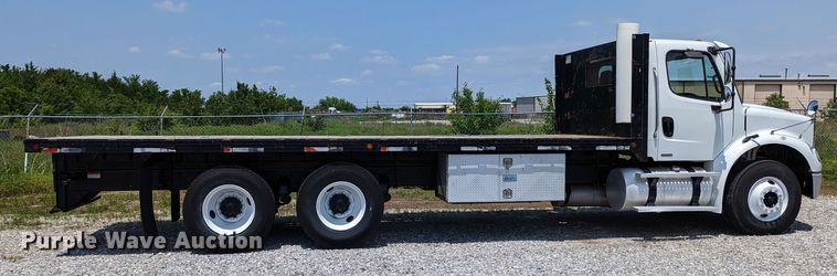 image for item MX9307 2007 Freightliner Business Class M2  flatbed truck