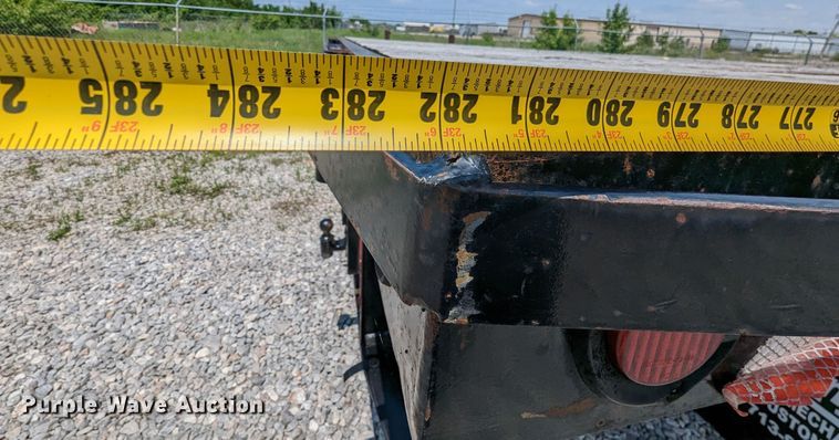 image for item MX9307 2007 Freightliner Business Class M2  flatbed truck