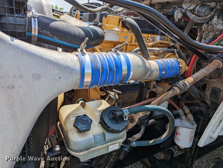 image for item MX9307 2007 Freightliner Business Class M2  flatbed truck