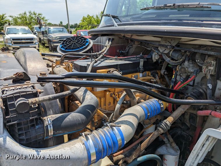 image for item MX9307 2007 Freightliner Business Class M2  flatbed truck