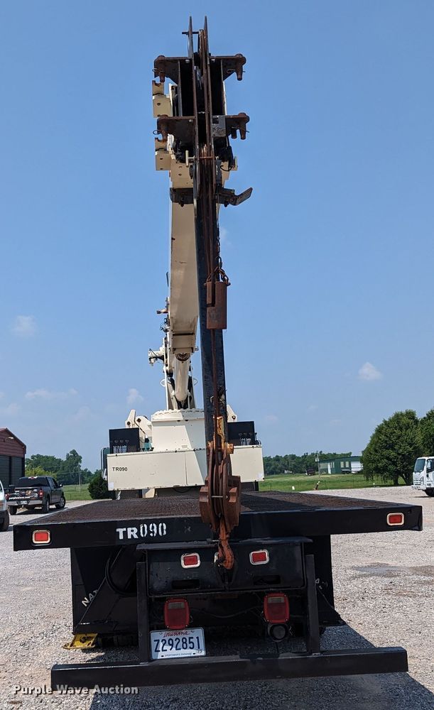 image for item MX9309 2008 Ford F750 Super Duty  crane truck