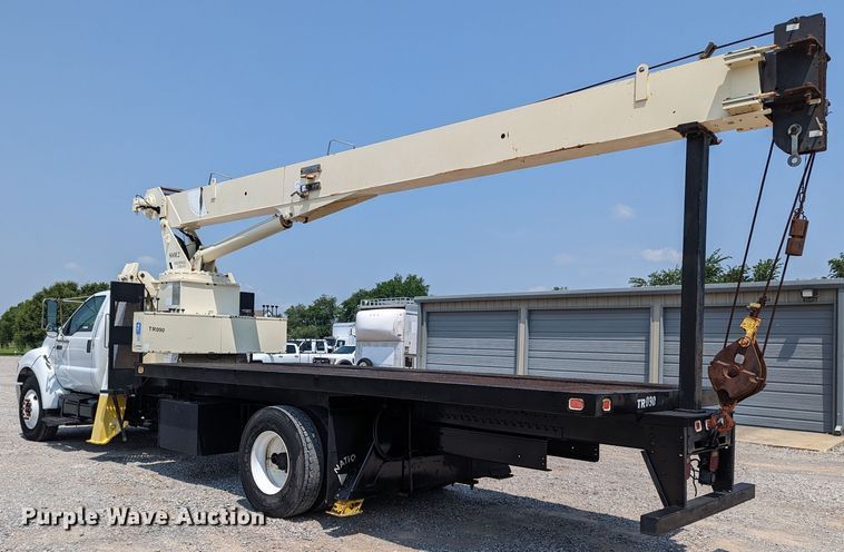 image for item MX9309 2008 Ford F750 Super Duty  crane truck