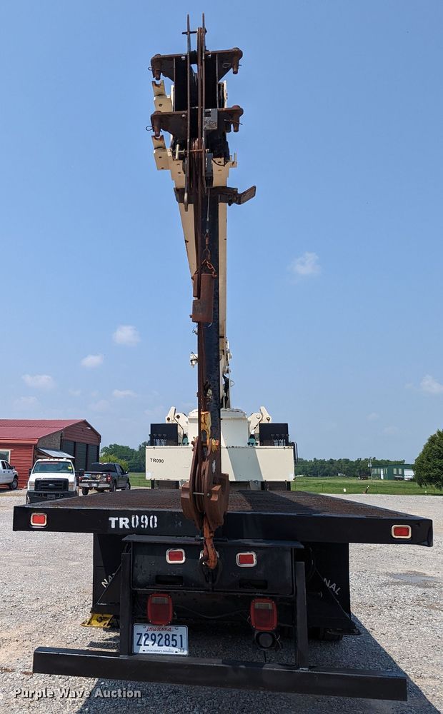 image for item MX9309 2008 Ford F750 Super Duty  crane truck