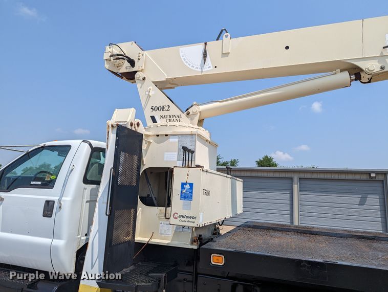 image for item MX9309 2008 Ford F750 Super Duty  crane truck