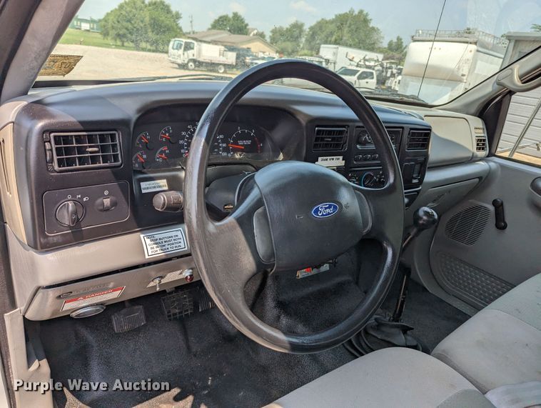 image for item MX9309 2008 Ford F750 Super Duty  crane truck