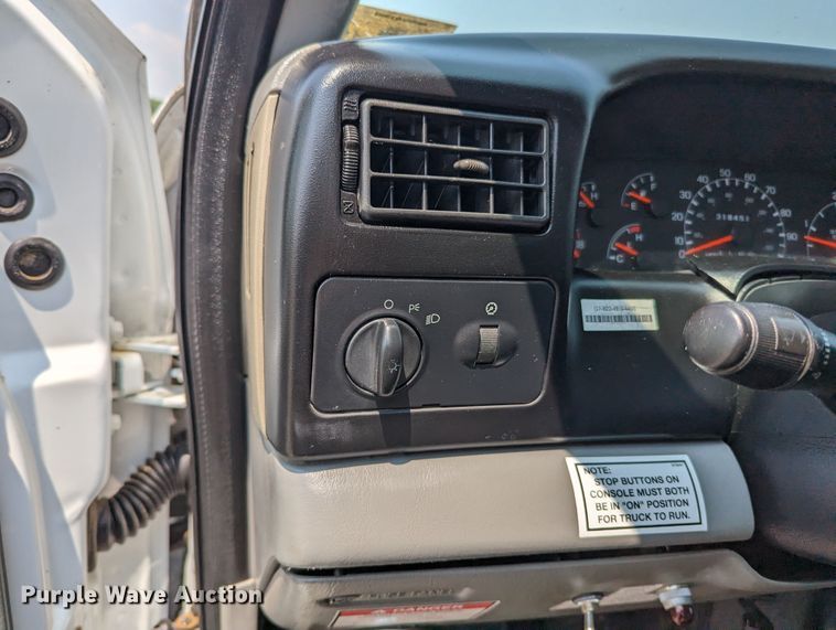 image for item MX9309 2008 Ford F750 Super Duty  crane truck