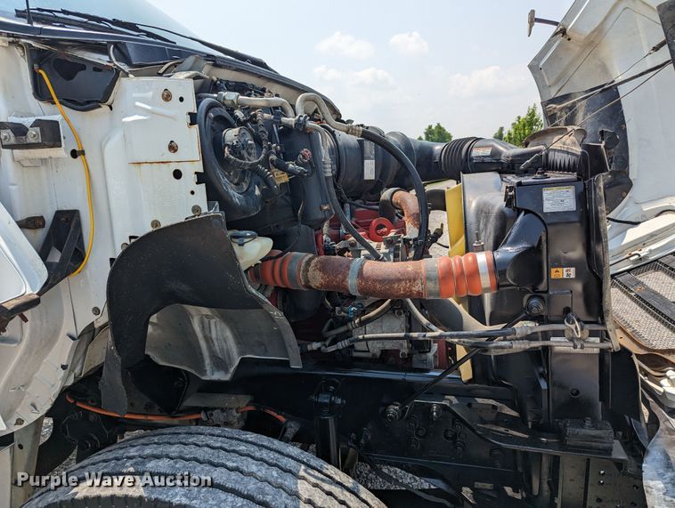 image for item MX9309 2008 Ford F750 Super Duty  crane truck