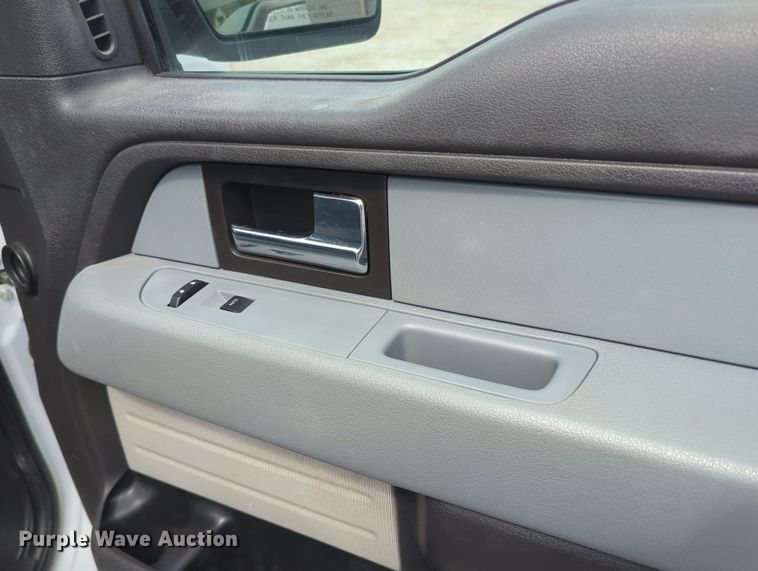 image for item MX9317 2014 Ford F150  SuperCab pickup truck