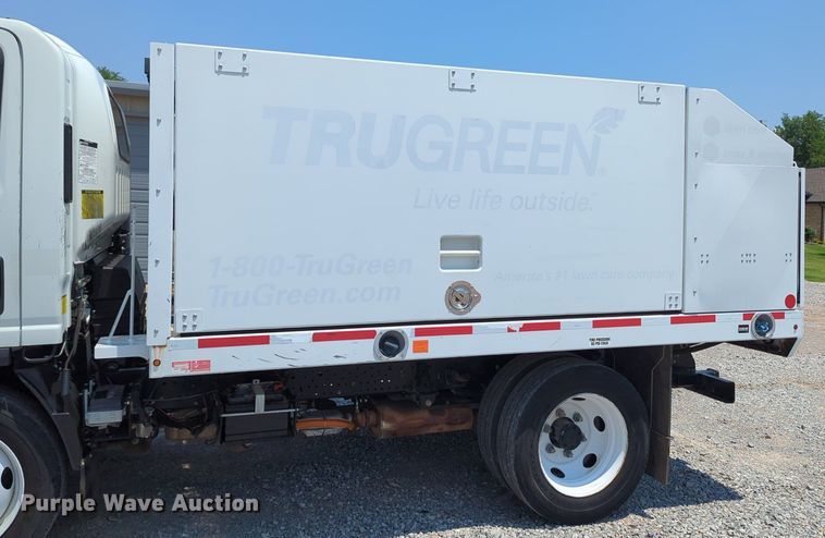 image for item MX9323 2016 Isuzu NPR HD  landscaping truck