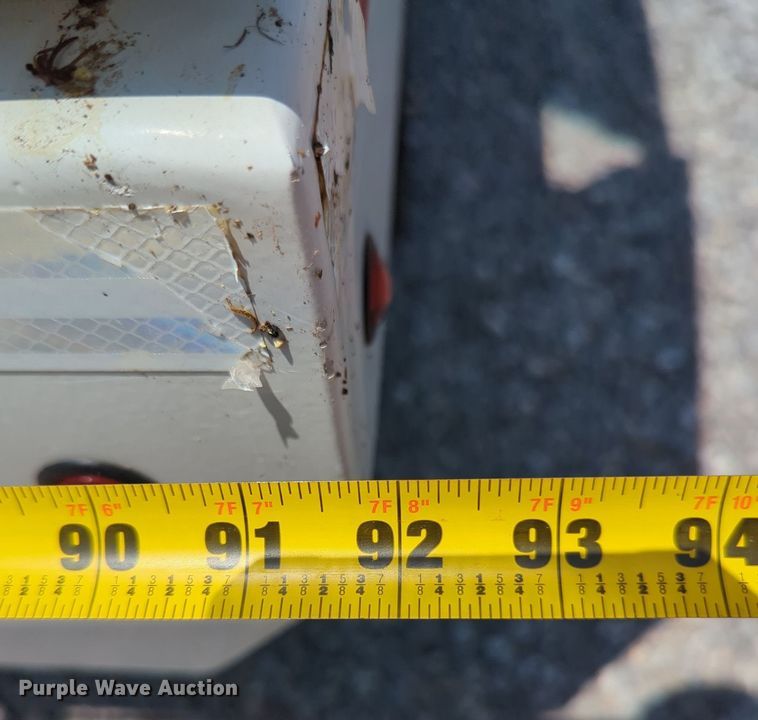 image for item MX9323 2016 Isuzu NPR HD  landscaping truck